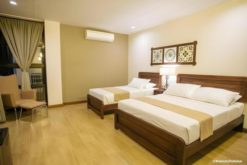 Casa Rubin Hotel Dumaguete City Exterior foto
